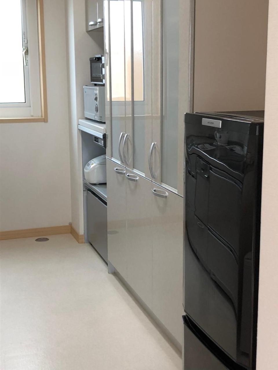 Rumah 99 m² dengan 2 kamar tidur dan 1 kamar mandi pribadi di Higashikagura Asahikawa Bagian luar foto